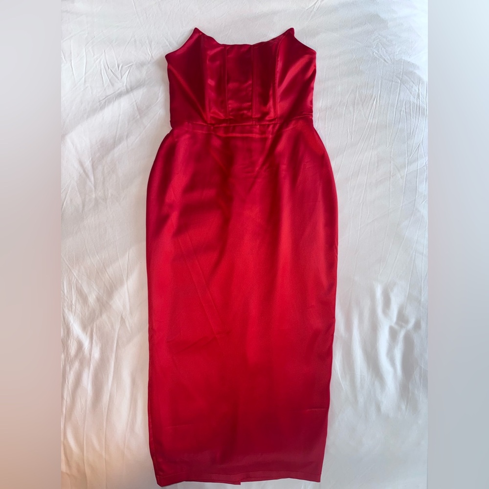 NWT Pretty Little Thing Dress